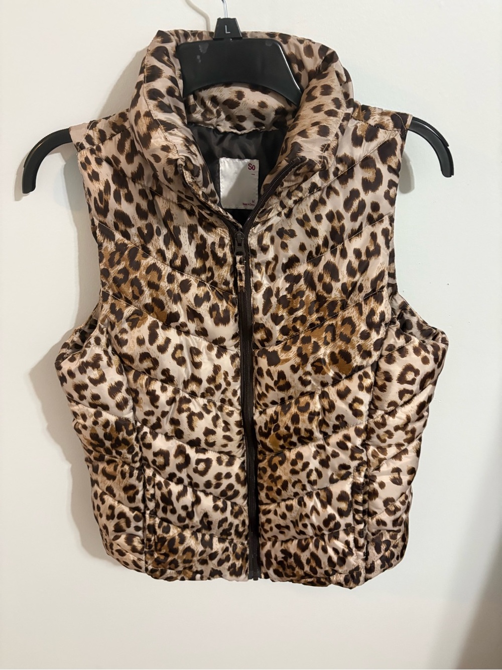 Cheetah Print Vest in Medium by So Outfitters
